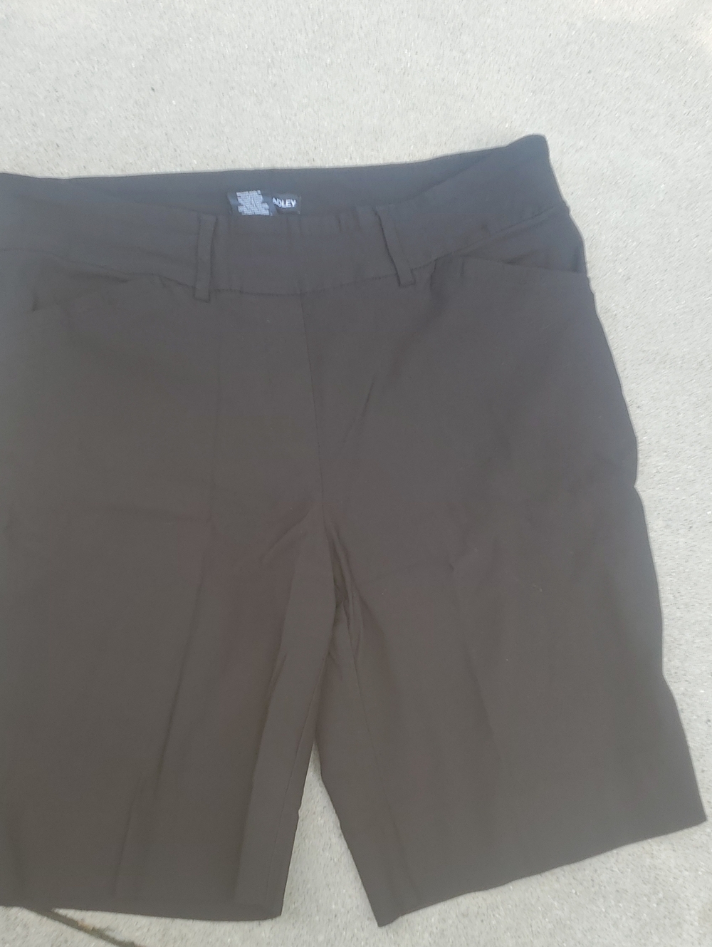 Hillary Radley Black Women's Shorts Stretchy Longer Style Perfect For Golf